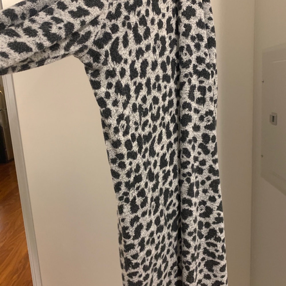 Long thin sweater - Picture 3 of 3